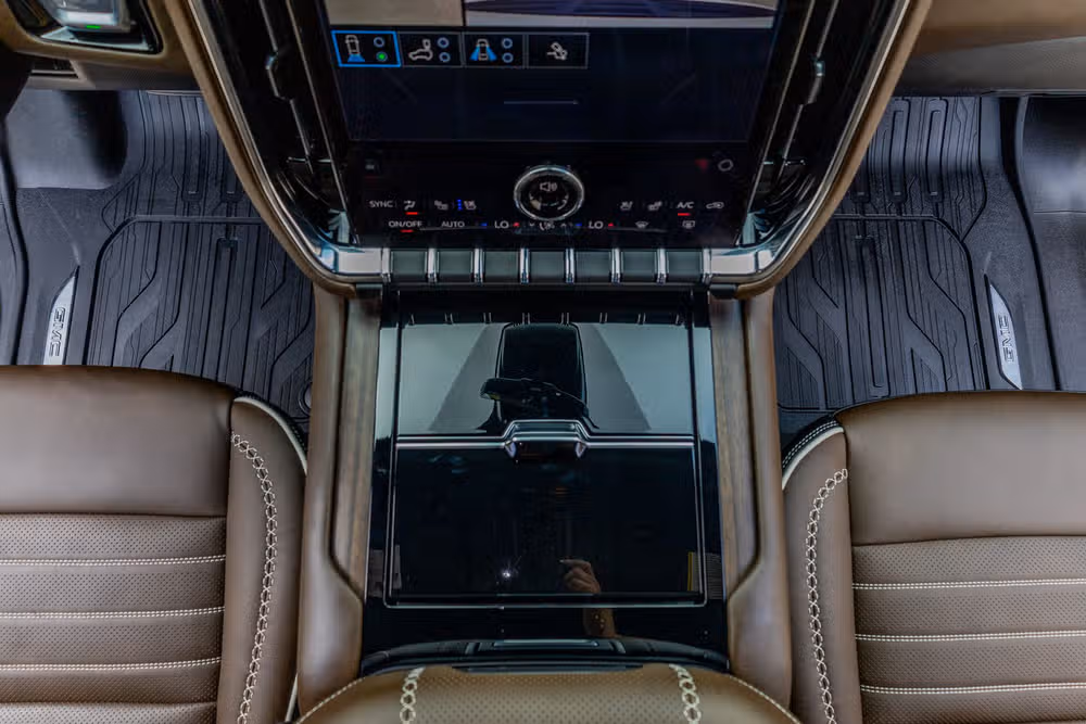 2025 GMC Yukon Denali Ultimate Image 27