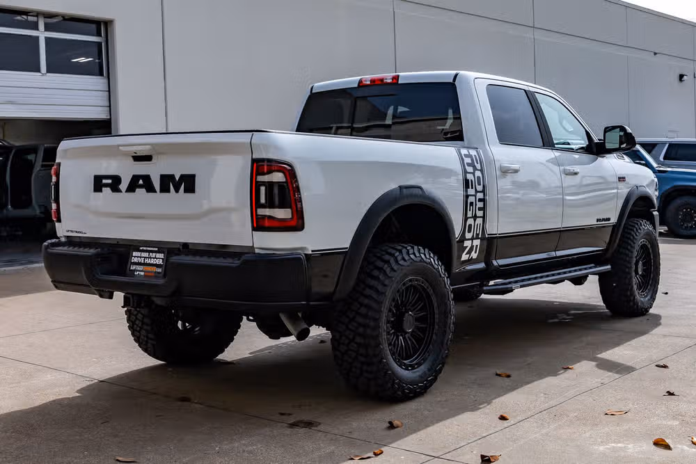 2022 Ram 2500 Power Wagon Crew Cab Image 10