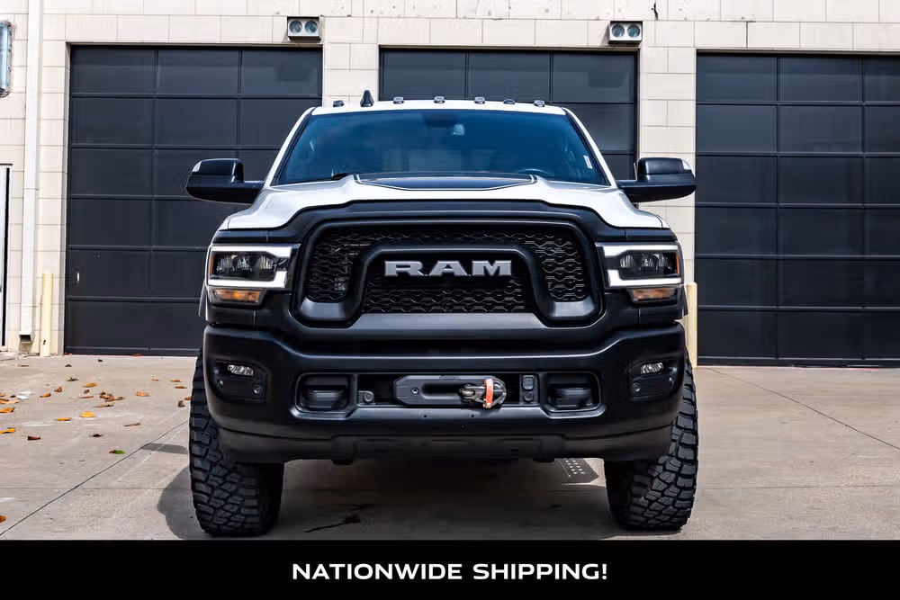 2022 Ram 2500 Power Wagon Crew Cab Image 4