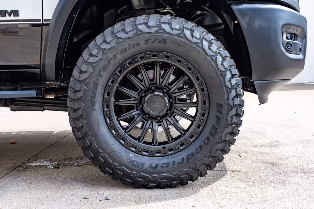 2022 Ram 2500 Power Wagon Crew Cab Image 12