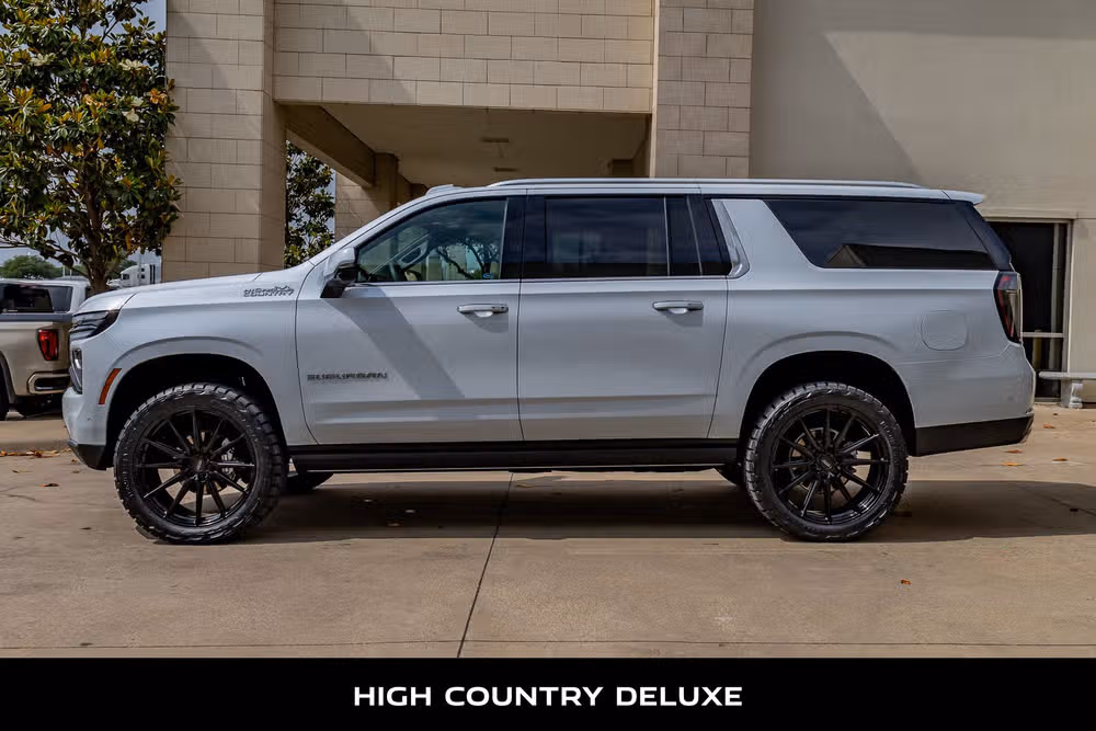 2026 Chevrolet Suburban High Country Image 6