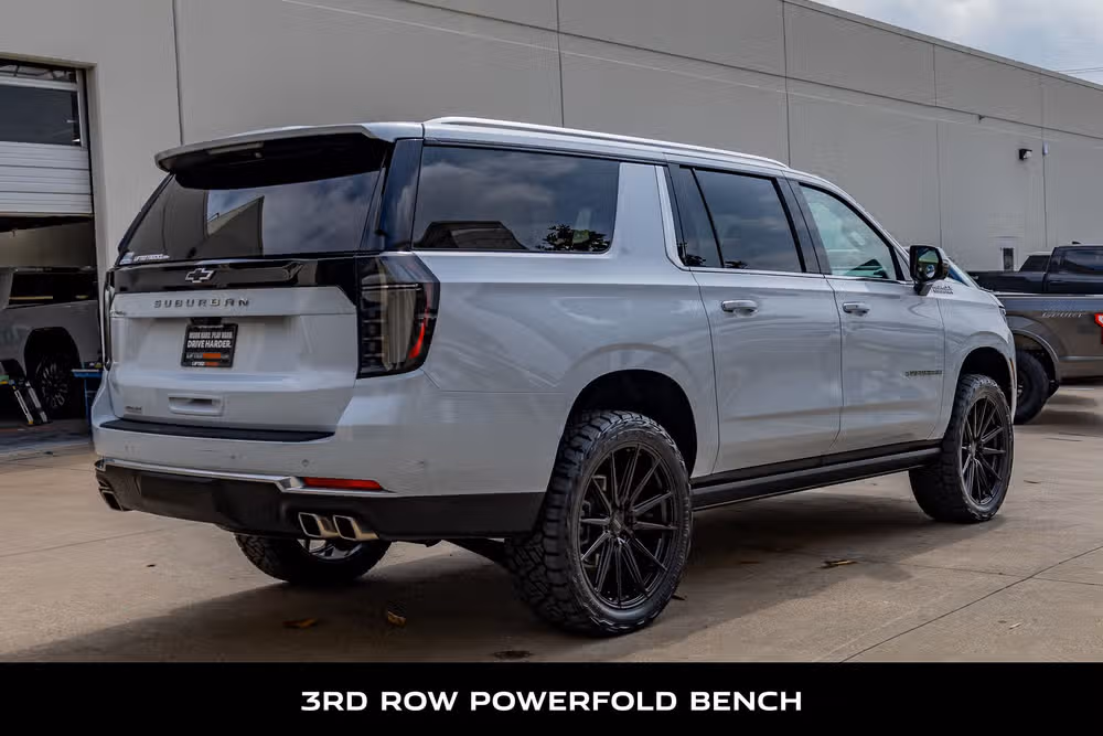 2026 Chevrolet Suburban High Country Image 10