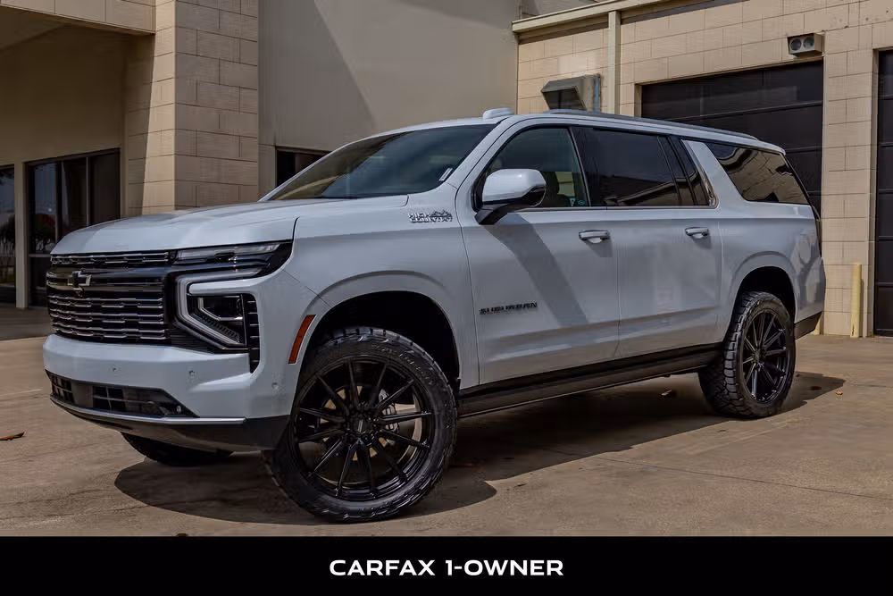 2026 Chevrolet Suburban High Country Image 5