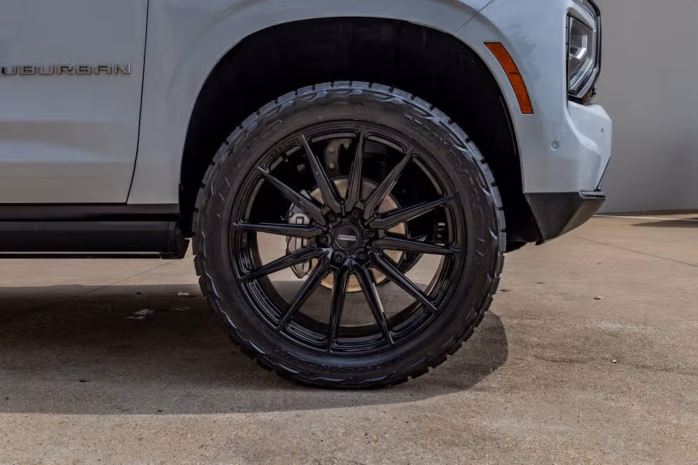 2026 Chevrolet Suburban High Country Image 12