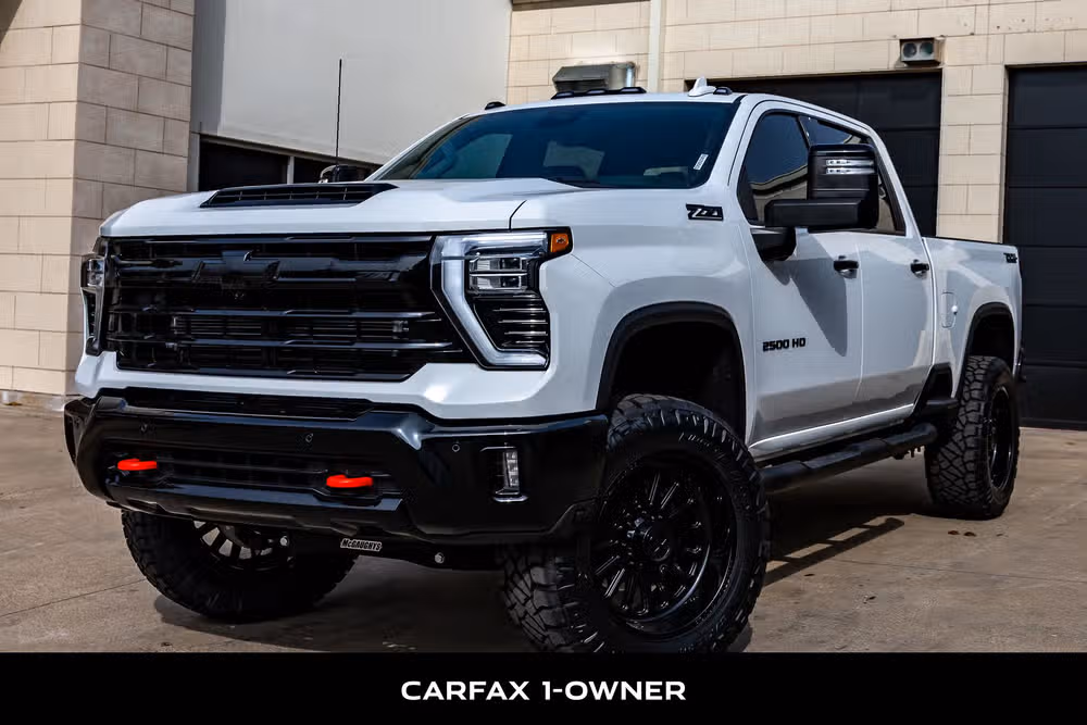 2026 Chevrolet Silverado 2500HD LTZ Crew Cab Image 5
