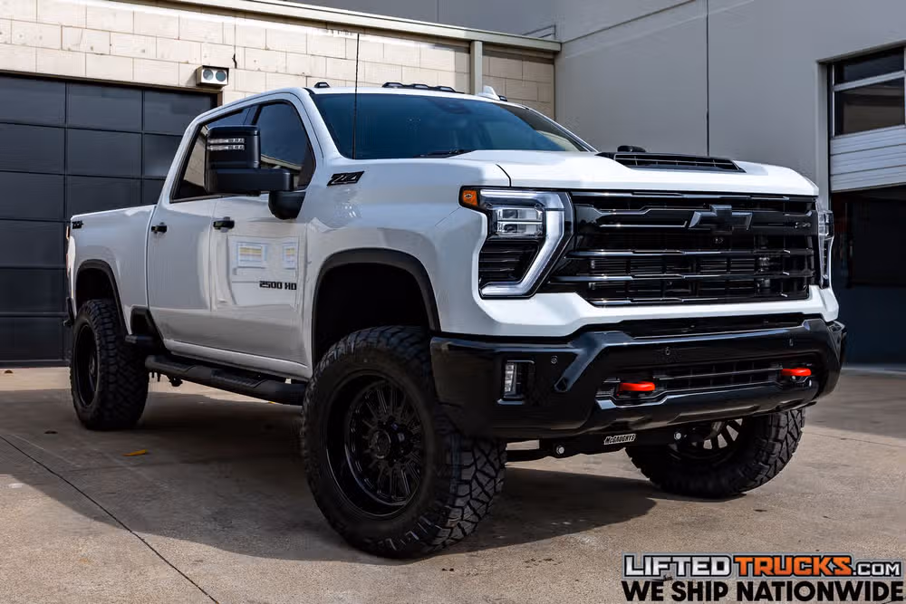 2026 Chevrolet Silverado 2500HD LTZ Crew Cab Image 1
