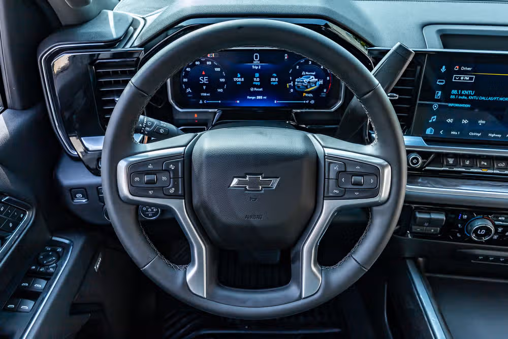 2026 Chevrolet Silverado 2500HD LTZ Crew Cab Image 19