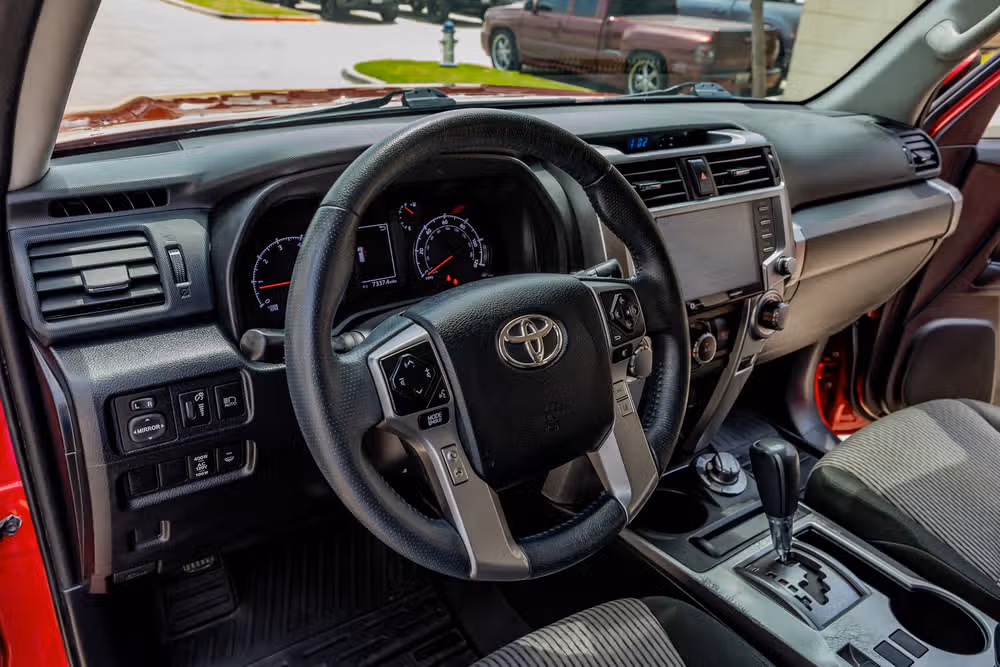 2022 Toyota 4Runner SR5 Image 16