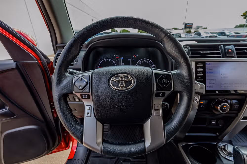 2022 Toyota 4Runner SR5 Image 18