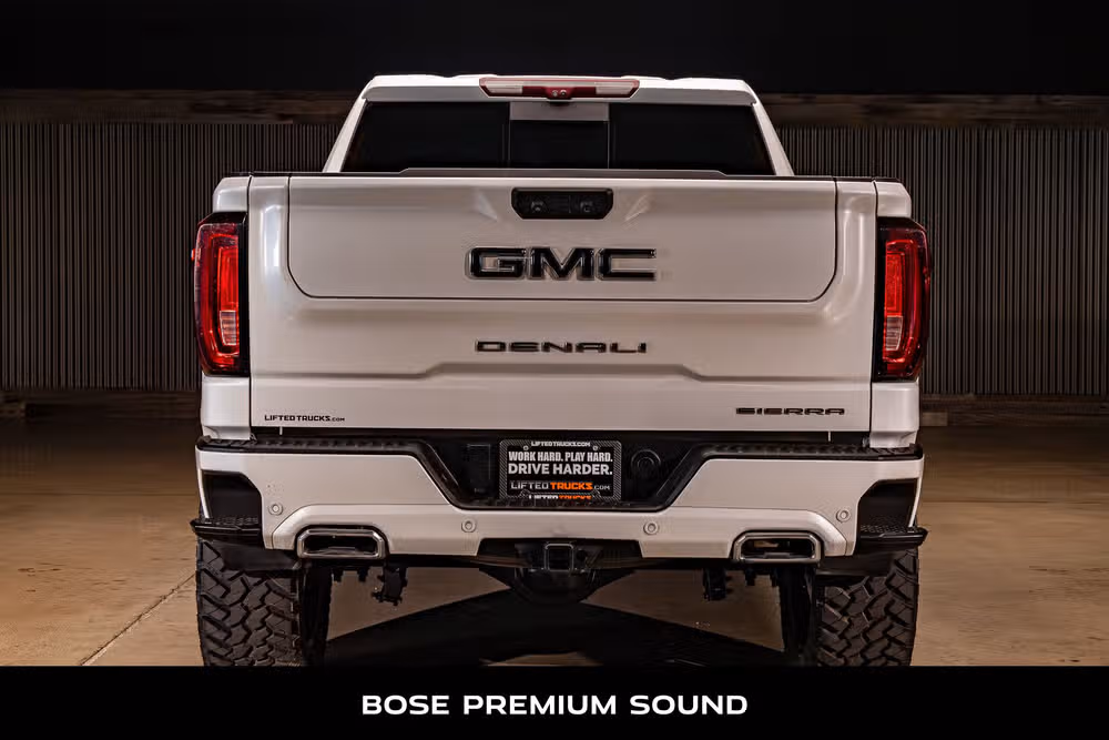 2024 GMC Sierra 1500 Denali Ultimate Crew Cab Image 8
