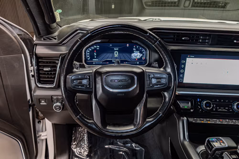 2024 GMC Sierra 1500 Denali Ultimate Crew Cab Image 16