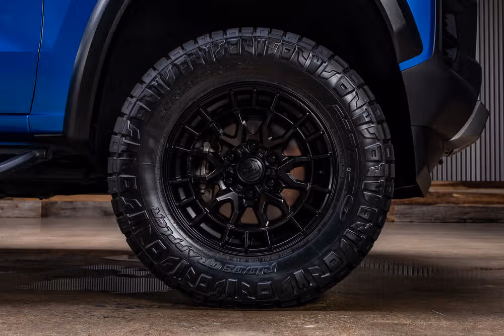 2024 Chevrolet Colorado Trail Boss Crew Cab Image 12