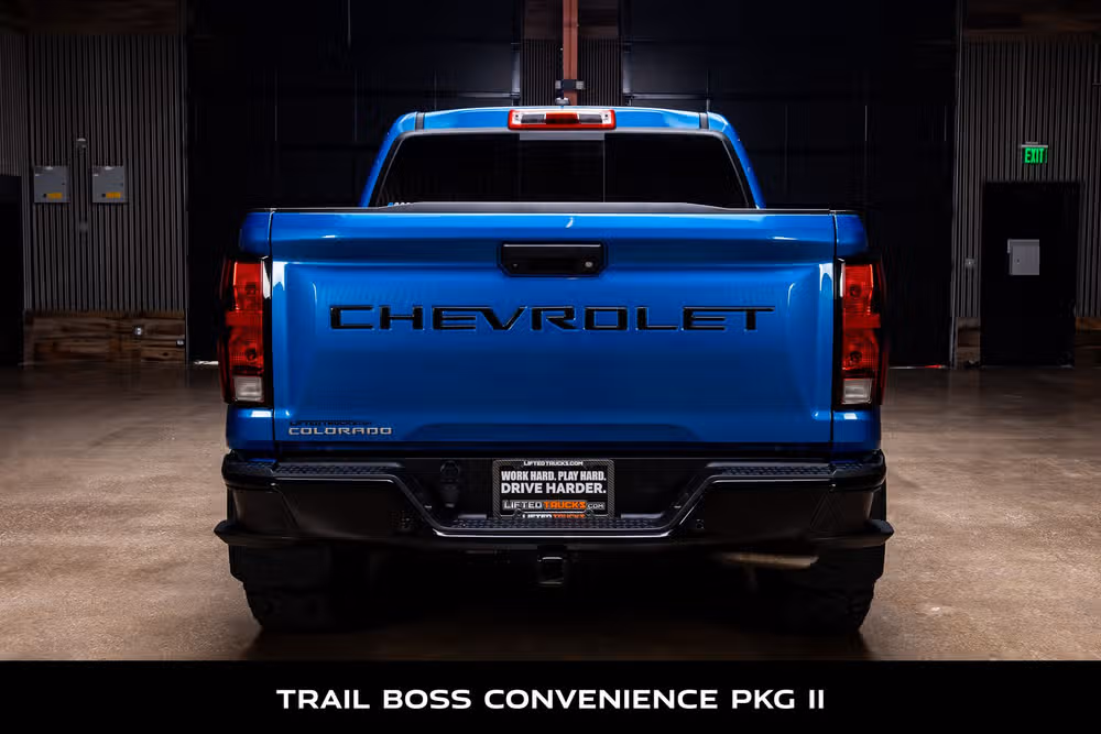 2024 Chevrolet Colorado Trail Boss Crew Cab Image 8