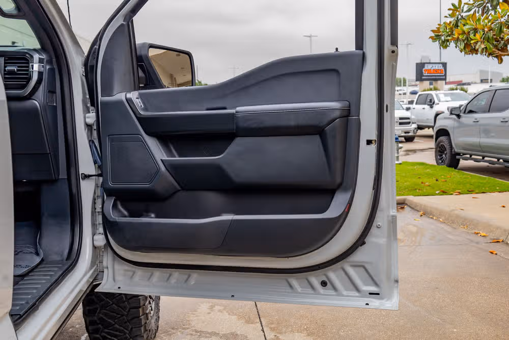 2023 Ford F-150 XL SuperCrew Image 35