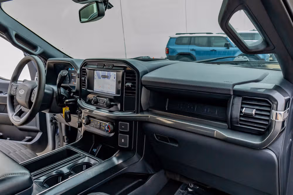 2023 Ford F-150 XL SuperCrew Image 17