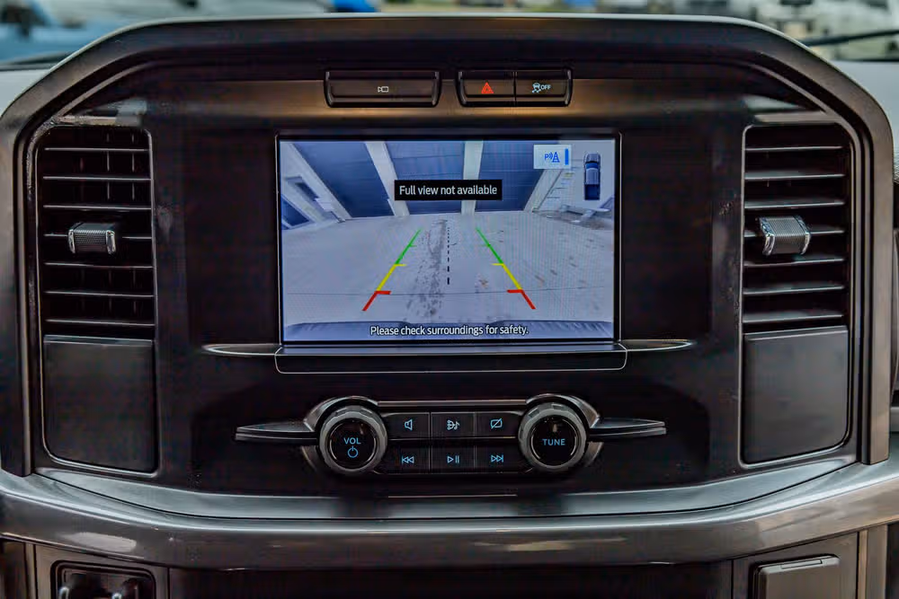 2023 Ford F-150 XL SuperCrew Image 24