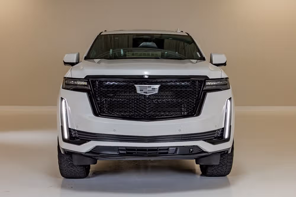 2024 Cadillac Escalade Sport Platinum Image 2
