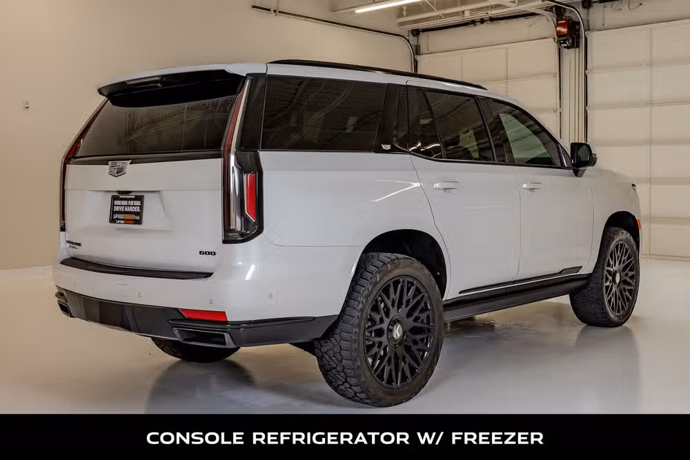 2024 Cadillac Escalade Sport Platinum Image 9