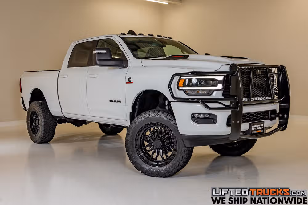 2023 Ram 2500 Laramie Crew Cab Image 1