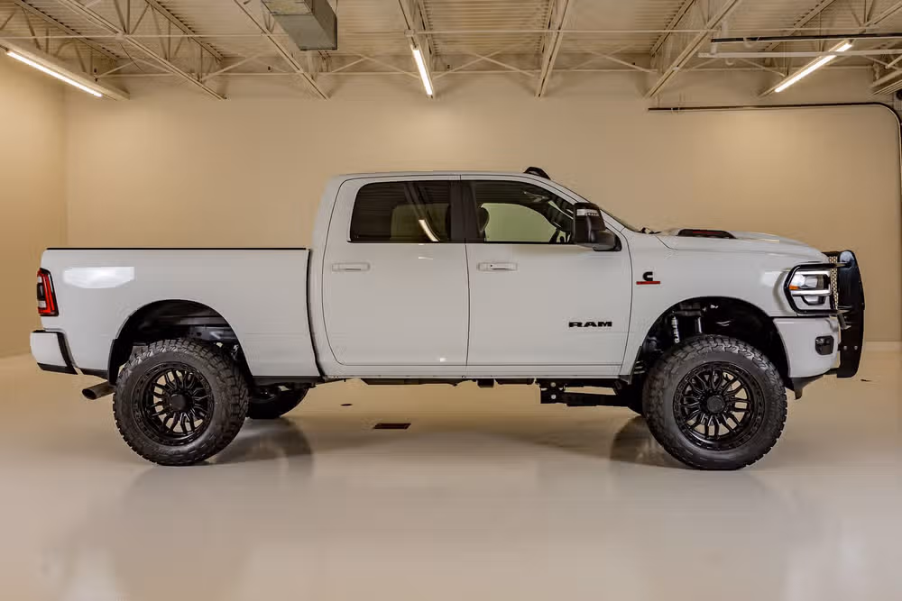 2023 Ram 2500 Laramie Crew Cab Image 11