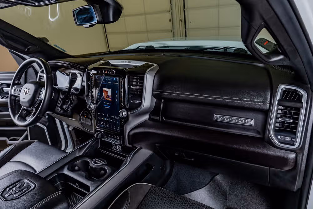 2023 Ram 2500 Laramie Crew Cab Image 17