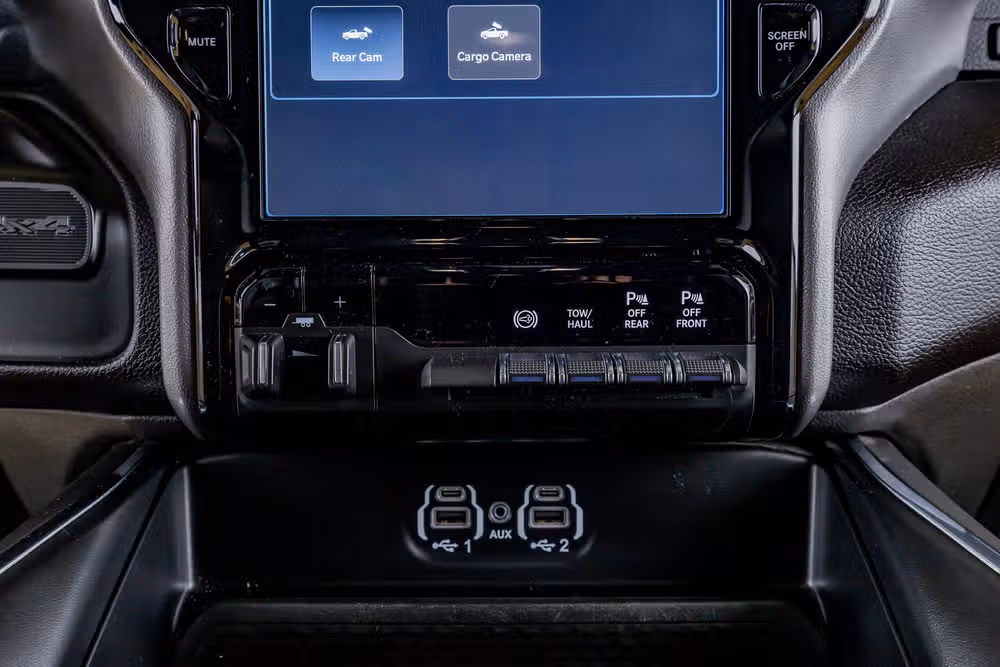 2023 Ram 2500 Laramie Crew Cab Image 26