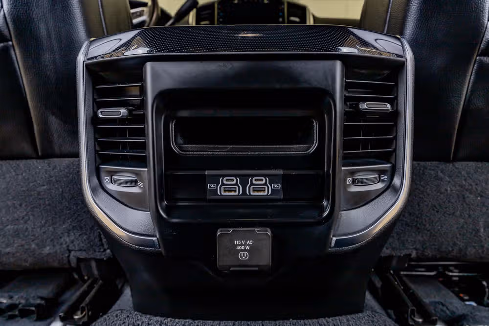 2023 Ram 2500 Laramie Crew Cab Image 32