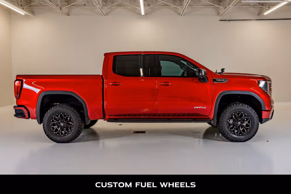 2024 GMC Sierra 1500 AT4 Crew Cab Image 10