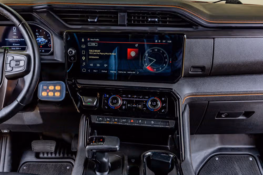 2024 GMC Sierra 1500 AT4 Crew Cab Image 23