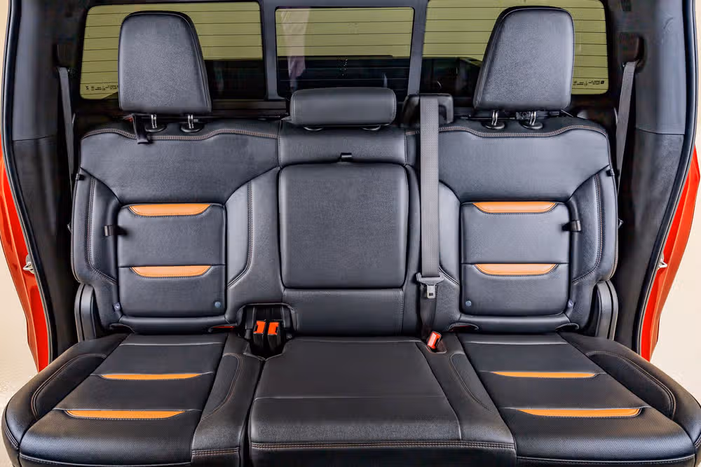 2024 GMC Sierra 1500 AT4 Crew Cab Image 34