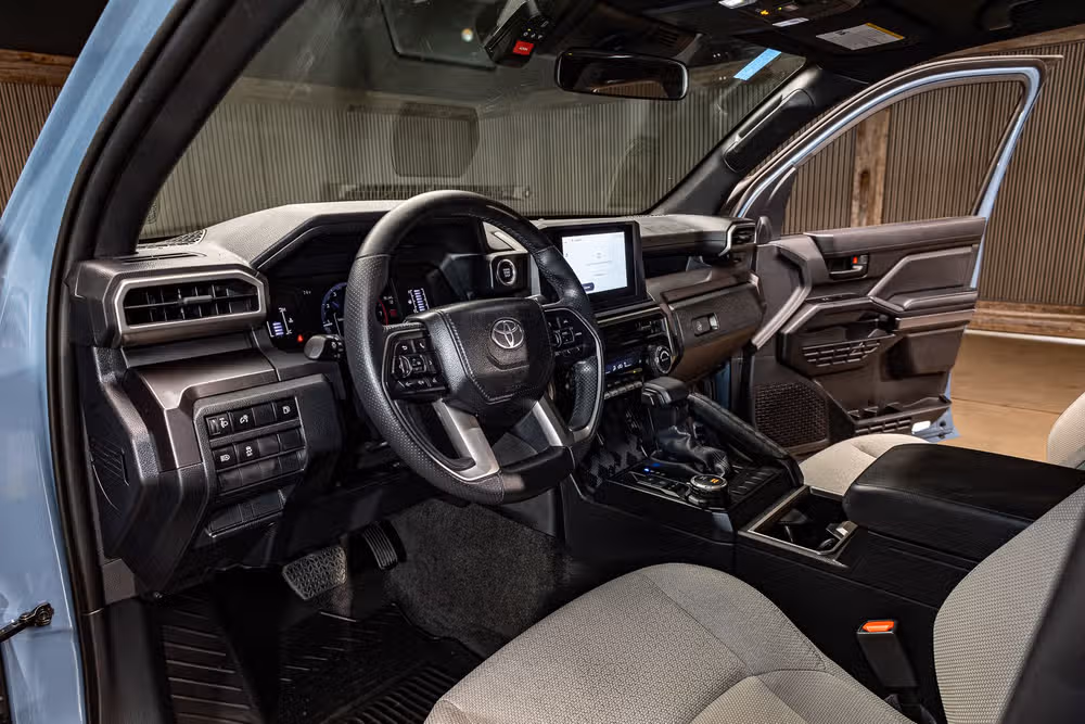 2025 Toyota 4Runner SR5 Image 13