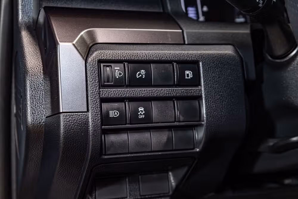 2025 Toyota 4Runner SR5 Image 17