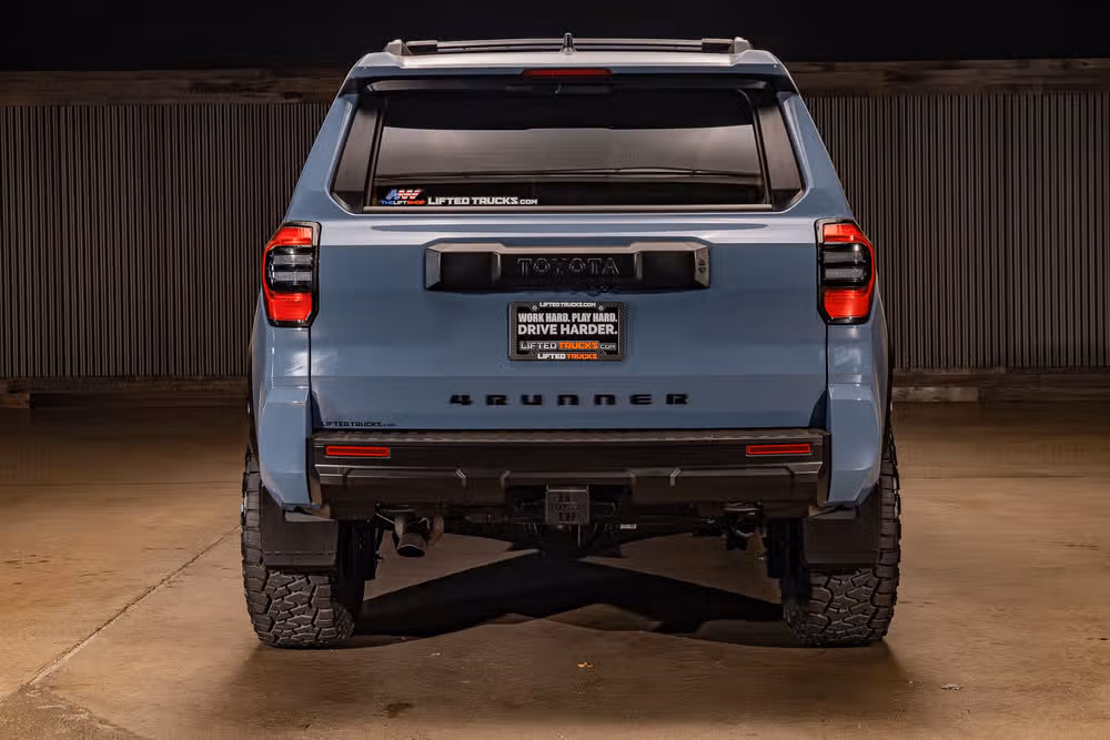 2025 Toyota 4Runner SR5 Image 8