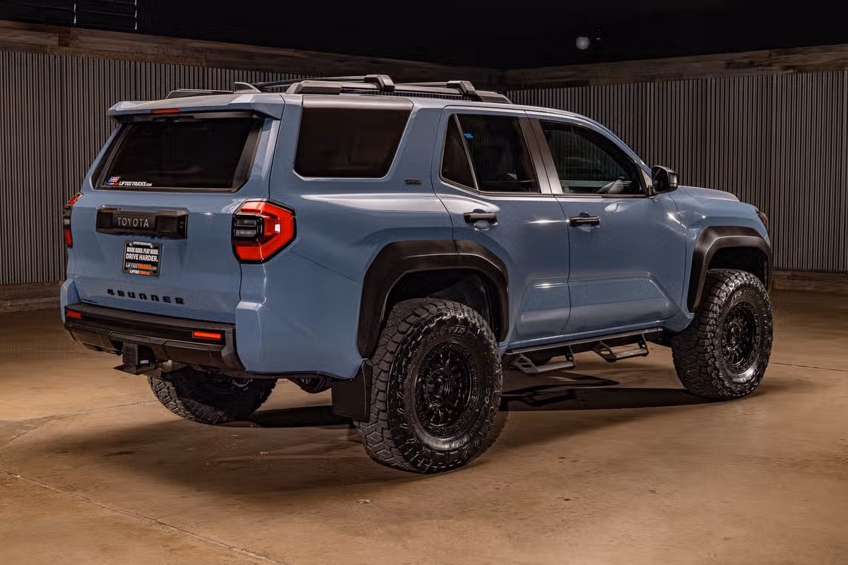 2025 Toyota 4Runner SR5
