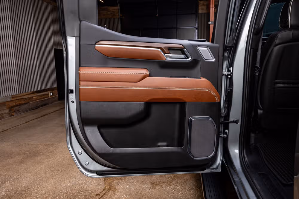 2024 GMC Sierra 1500 Denali Ultimate Crew Cab Image 38