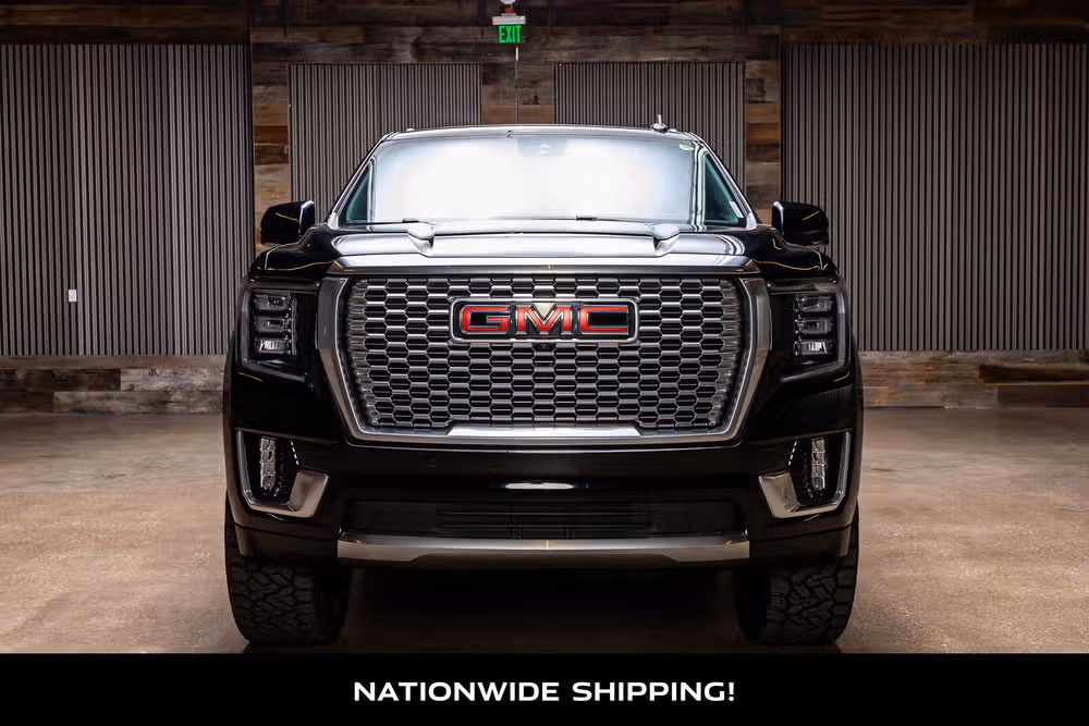 2023 GMC Yukon Denali Image 4