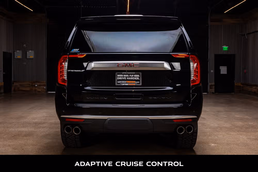 2023 GMC Yukon Denali Image 8