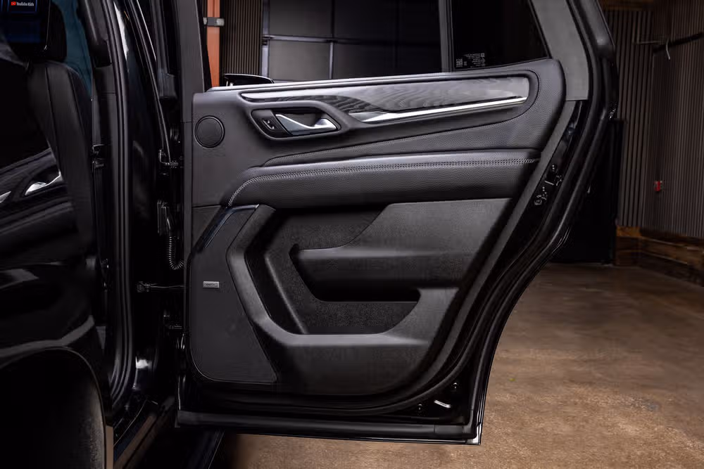 2023 GMC Yukon Denali Image 40