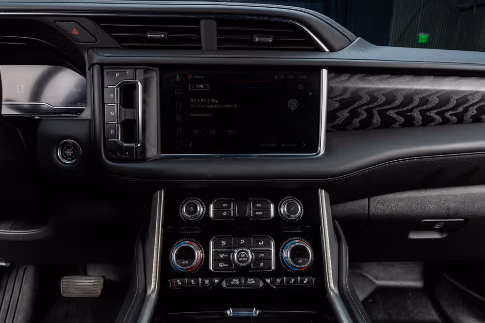 2023 GMC Yukon Denali Image 23