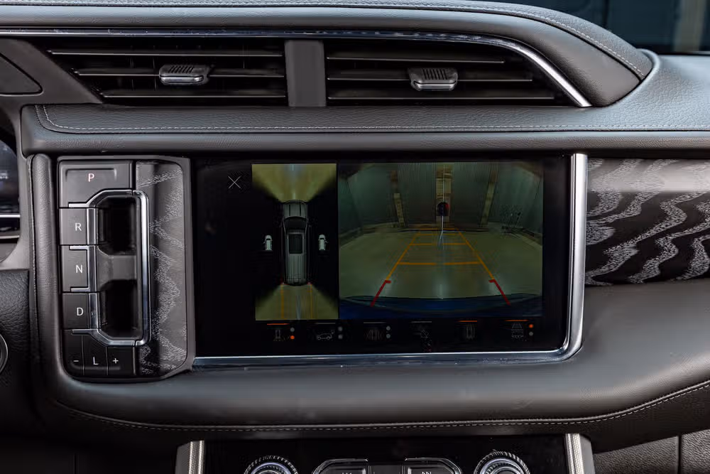 2023 GMC Yukon Denali Image 25