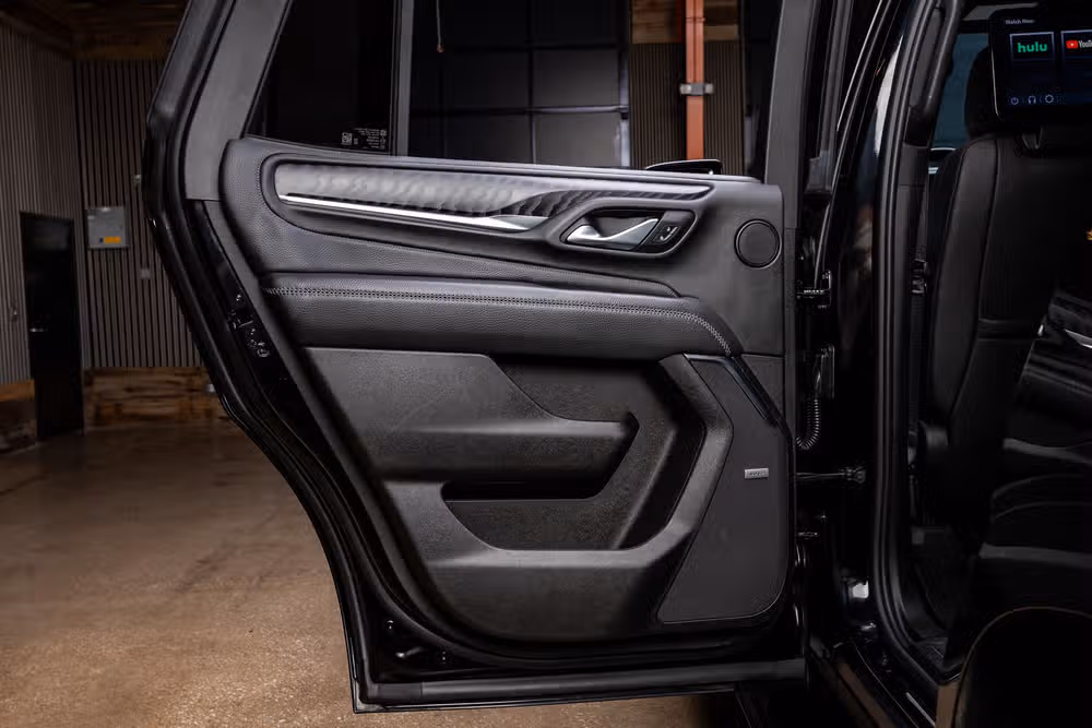 2023 GMC Yukon Denali Image 39