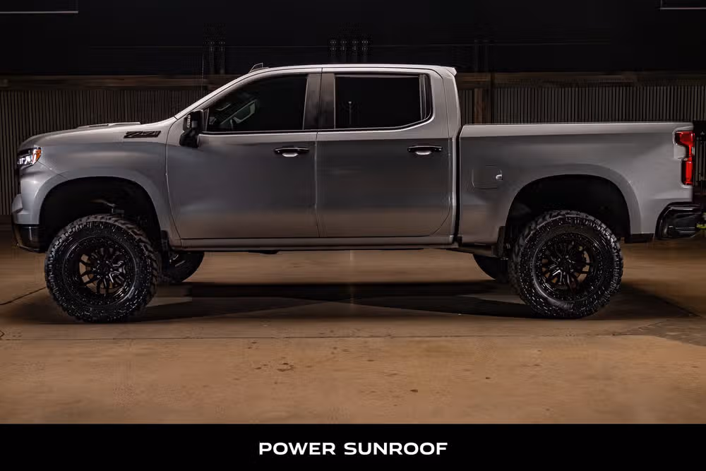 2025 Chevrolet Silverado 1500 LT Trail Boss Crew Cab Image 6