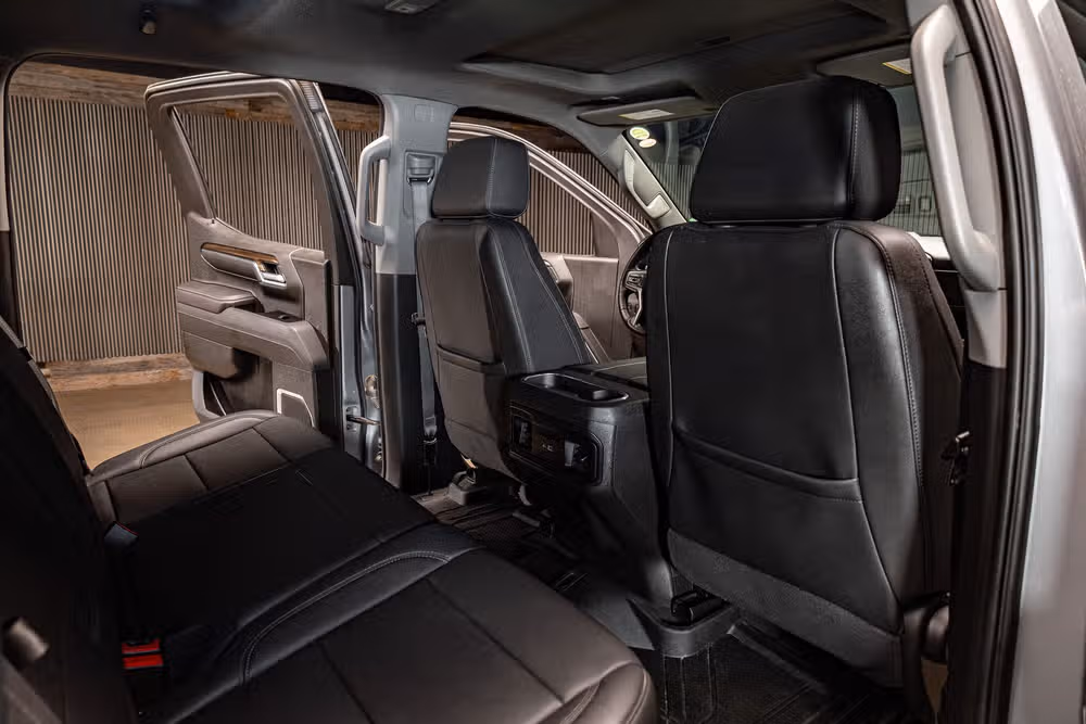 2025 Chevrolet Silverado 1500 LT Trail Boss Crew Cab Image 29