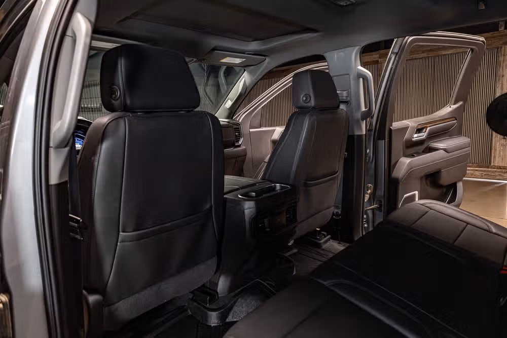 2025 Chevrolet Silverado 1500 LT Trail Boss Crew Cab Image 26