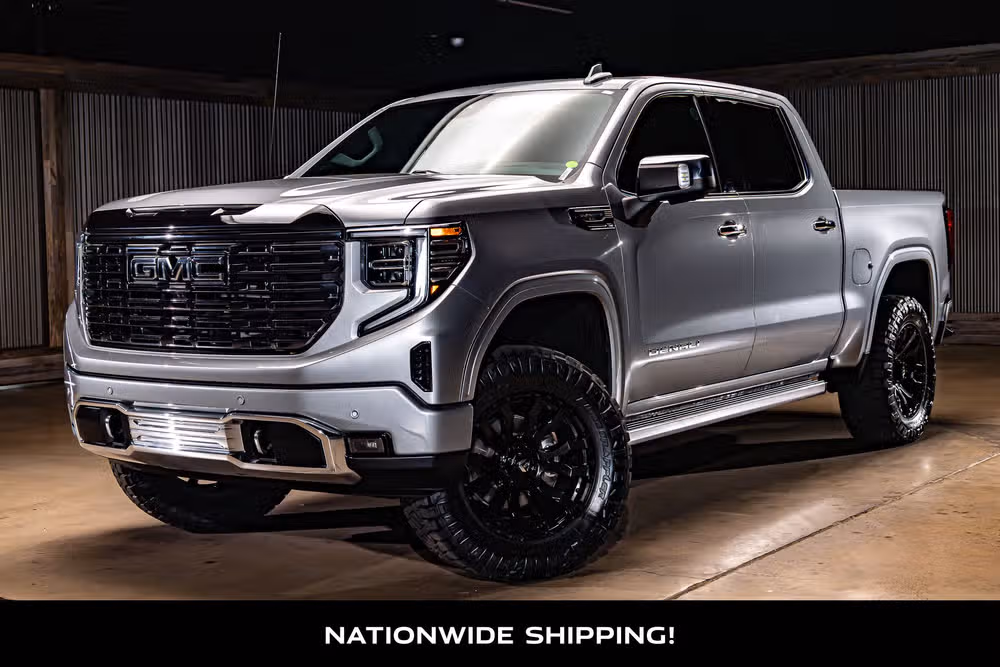 2023 GMC Sierra 1500 Denali Ultimate Crew Cab Image 4