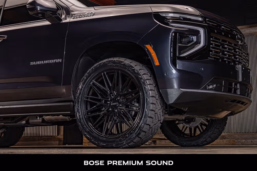 2025 Chevrolet Suburban High Country Image 12