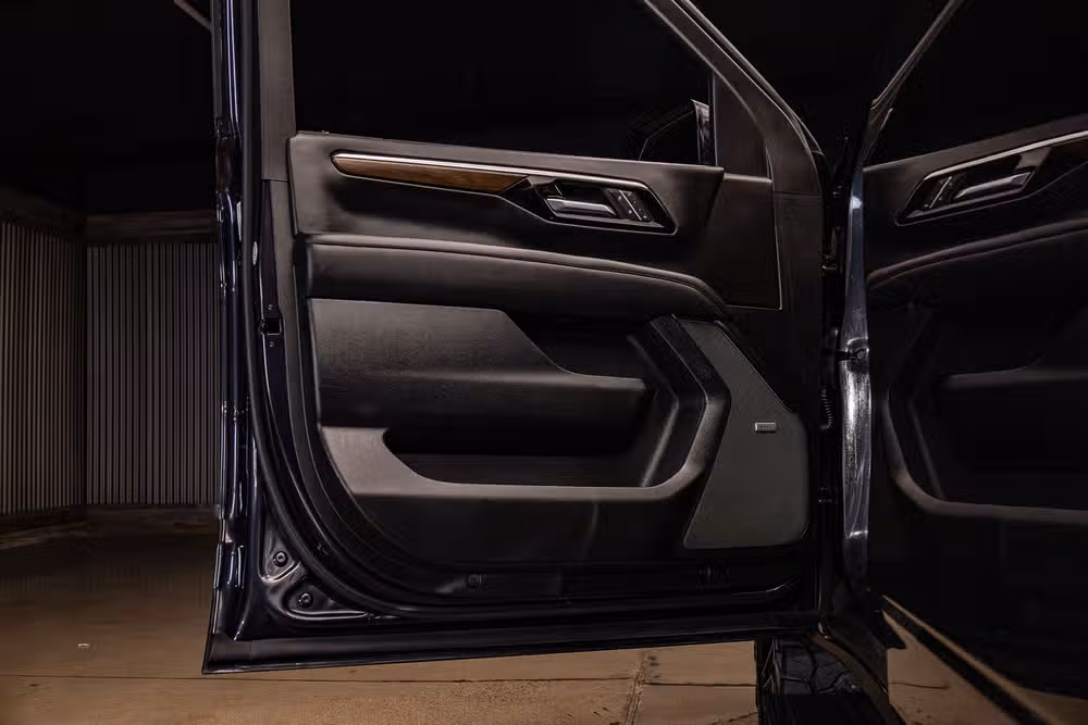2025 Chevrolet Suburban High Country Image 30