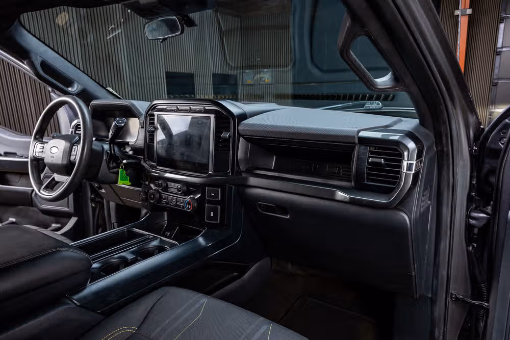 2024 Ford F-150 STX SuperCrew Image 17