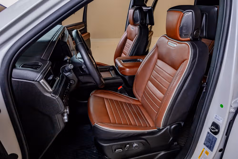 2024 GMC Yukon Denali Ultimate Image 30