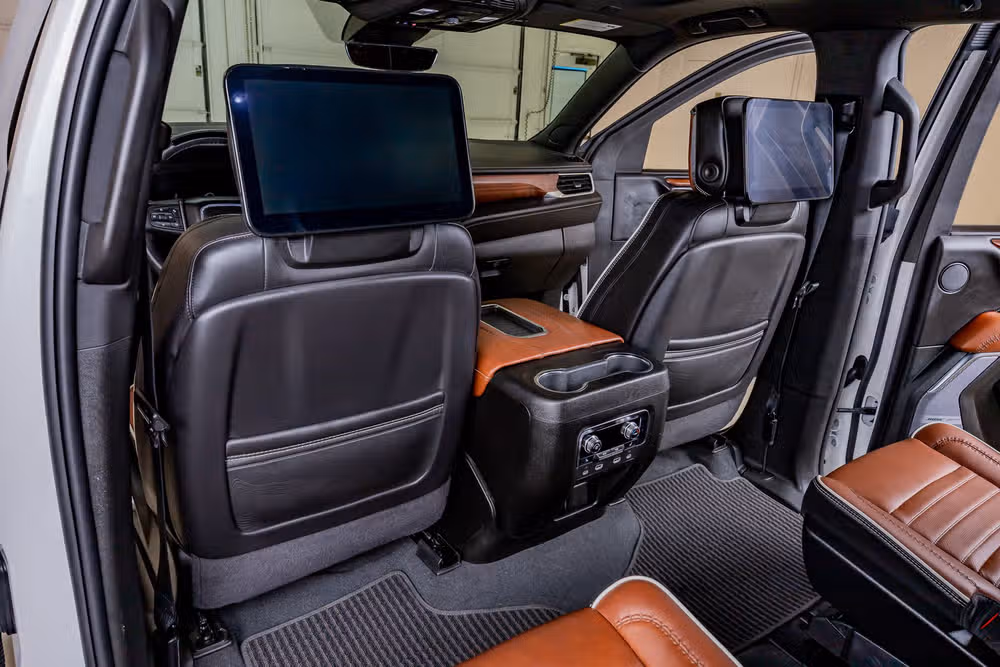 2024 GMC Yukon Denali Ultimate Image 34